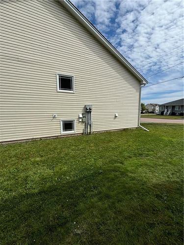 3 Bristol Cres, Riverview, NB 