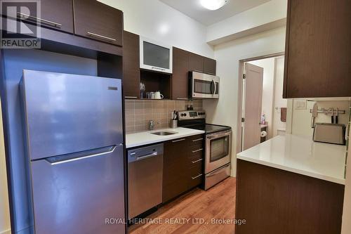 306 - 360 Cumberland Street, Ottawa, ON - Indoor Photo Showing Kitchen With Stainless Steel Kitchen