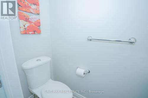 50 Islandview Way, Hamilton (Stoney Creek), ON - Indoor Photo Showing Bathroom