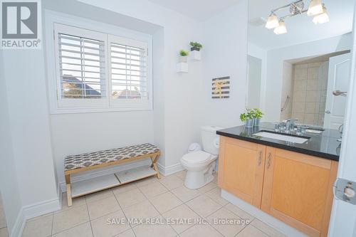 50 Islandview Way, Hamilton (Stoney Creek), ON - Indoor Photo Showing Bathroom