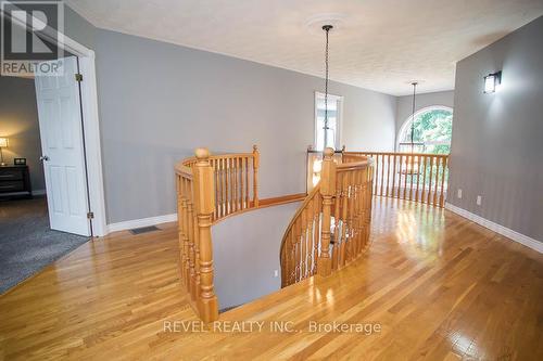 54 Blackfriar Lane, Brantford, ON - Indoor Photo Showing Other Room