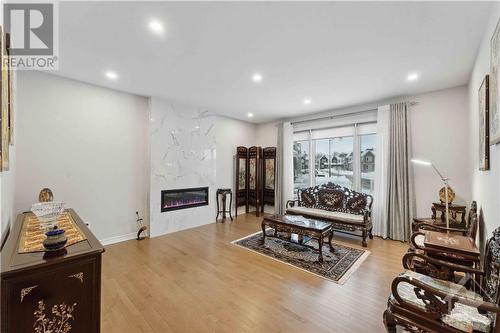 79 Montology Way, Ottawa, ON - Indoor Photo Showing Living Room With Fireplace