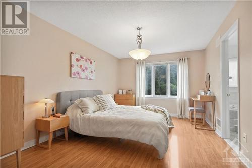 87 Grenadier Way, Ottawa, ON - Indoor Photo Showing Bedroom