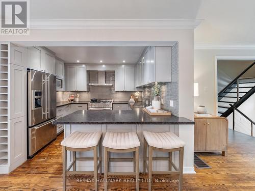 157 Kenilworth Avenue, Toronto (The Beaches), ON - Indoor Photo Showing Kitchen With Upgraded Kitchen