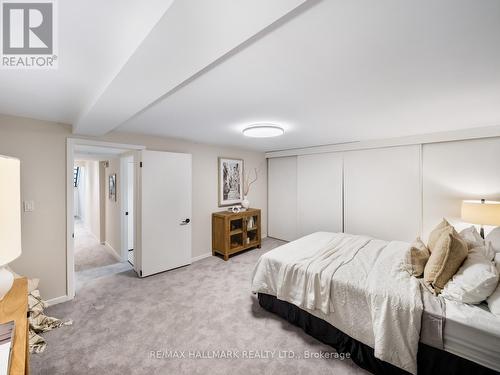 157 Kenilworth Avenue, Toronto (The Beaches), ON - Indoor Photo Showing Bedroom