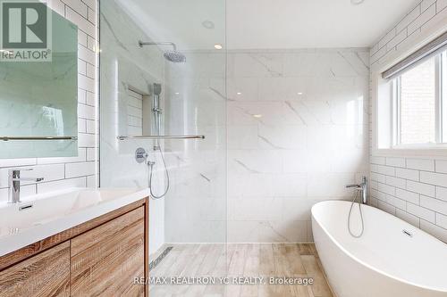 5 Oland Drive, Vaughan (Vellore Village), ON - Indoor Photo Showing Bathroom