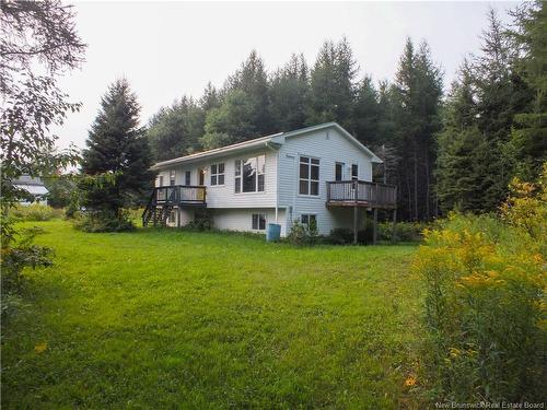 90 Weston Rd, Weston, NB 