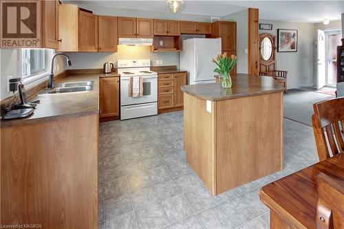 697 Elsinore Road, South Bruce Peninsula, ON - Indoor Photo Showing Kitchen With Double Sink