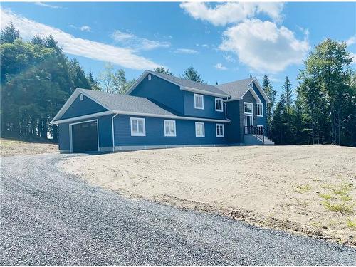 84 Country Wood Lane, Fredericton, NB 