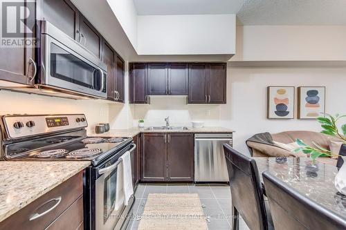 Ll04 - 816 Lansdowne Avenue, Toronto (Dovercourt-Wallace Emerson-Junction), ON - Indoor Photo Showing Kitchen With Stainless Steel Kitchen With Double Sink With Upgraded Kitchen