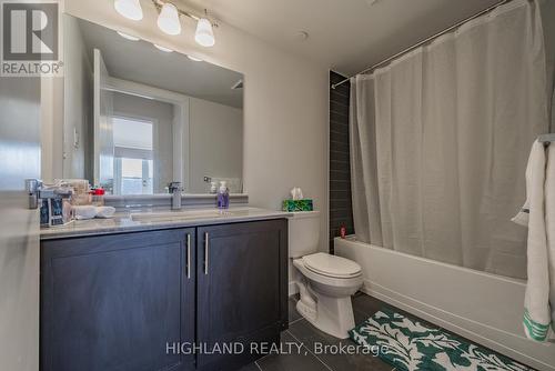 Th 9 - 4080 Parkside Village Drive, Mississauga, ON - Indoor Photo Showing Bathroom