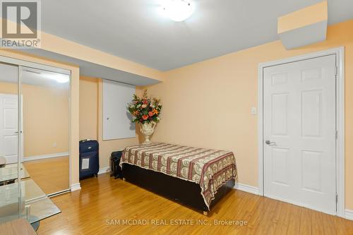 53 Heatherglen Drive, Brampton, ON - Indoor Photo Showing Bedroom