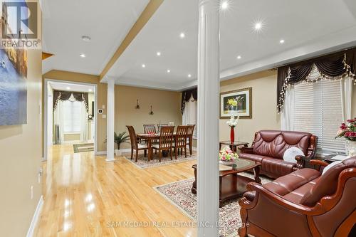 53 Heatherglen Drive, Brampton (Credit Valley), ON - Indoor