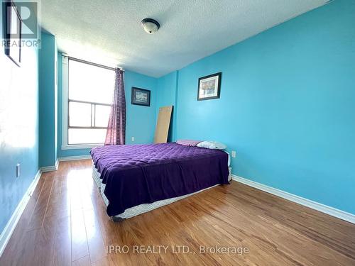 1808 - 21 Knightsbridge Road, Brampton (Queen Street Corridor), ON - Indoor Photo Showing Bedroom