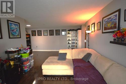 1808 - 21 Knightsbridge Road, Brampton (Queen Street Corridor), ON - Indoor Photo Showing Other Room