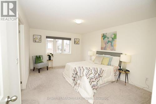 25 Dale Meadows Road, Brampton, ON - Indoor Photo Showing Bedroom