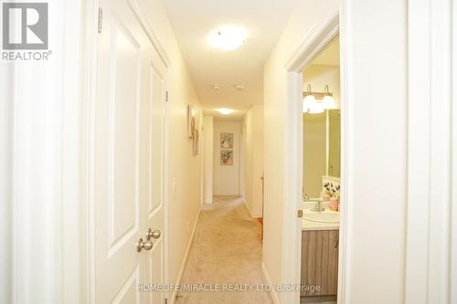 25 Dale Meadows Road, Brampton (Northwest Brampton), ON - Indoor Photo Showing Other Room