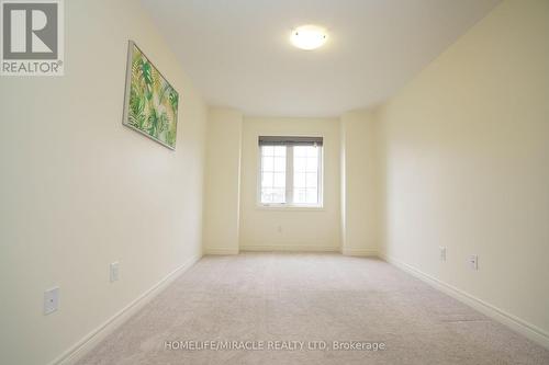 25 Dale Meadows Road, Brampton, ON - Indoor Photo Showing Other Room