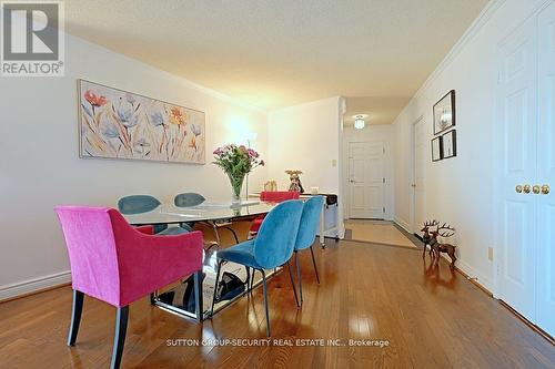 901 - 40 Richview Road, Toronto, ON - Indoor Photo Showing Dining Room