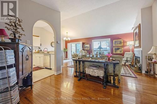 21 - 638 Wharncliffe Road S, London, ON - Indoor Photo Showing Dining Room