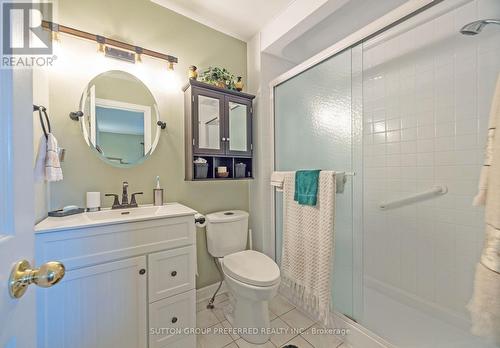 21 - 638 Wharncliffe Road S, London, ON - Indoor Photo Showing Bathroom