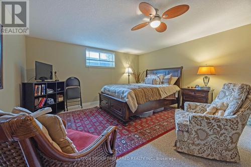 21 - 638 Wharncliffe Road S, London, ON - Indoor Photo Showing Bedroom