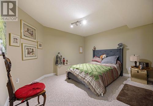 21 - 638 Wharncliffe Road S, London, ON - Indoor Photo Showing Bedroom