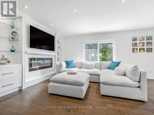 19 Nevada Avenue, Toronto (Newtonbrook East), ON - Indoor Photo Showing Living Room With Fireplace