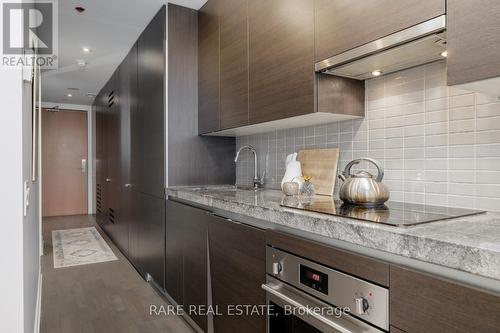 1307 - 629 King Street W, Toronto (Waterfront Communities), ON - Indoor Photo Showing Kitchen