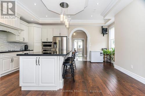 24 Ranee Avenue, Toronto (Englemount-Lawrence), ON - Indoor Photo Showing Kitchen With Upgraded Kitchen