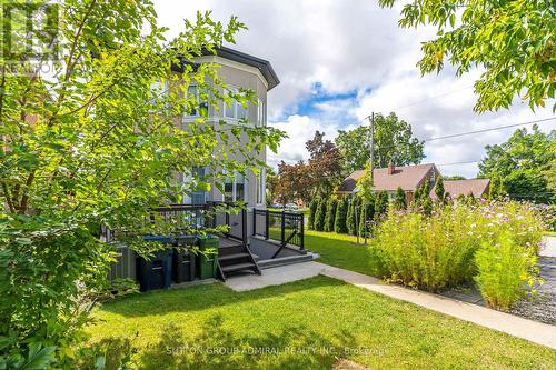 24 Ranee Avenue, Toronto (Englemount-Lawrence), ON - Outdoor