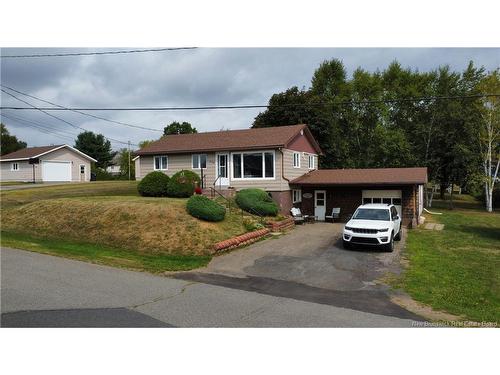 554 St. Paul St, Bathurst, NB 