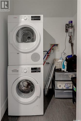 402 409 B Avenue S, Saskatoon, SK - Indoor Photo Showing Laundry Room