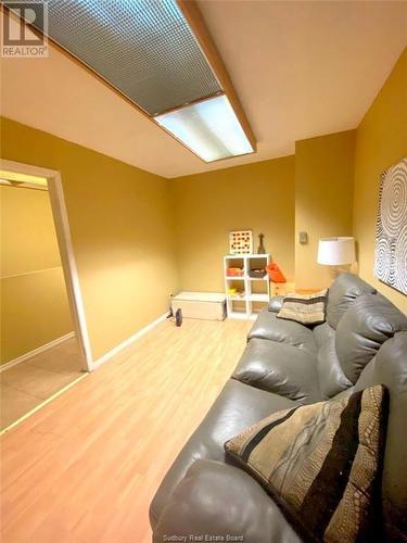 1071 Lorne Street, Sudbury, ON - Indoor Photo Showing Other Room