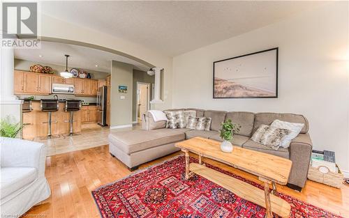 758 Lucerne Avenue, Waterloo, ON - Indoor Photo Showing Living Room