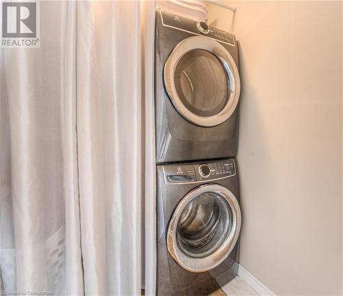 758 Lucerne Avenue, Waterloo, ON - Indoor Photo Showing Laundry Room