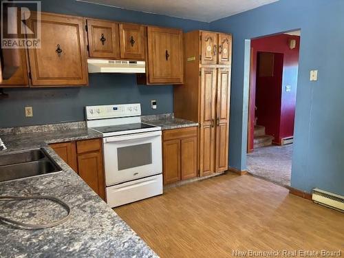 7 Decourcey Lake Road, Picadilly, NB - Indoor Photo Showing Kitchen With Double Sink