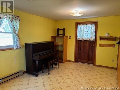 7 Decourcey Lake Road, Picadilly, NB - Indoor Photo Showing Other Room