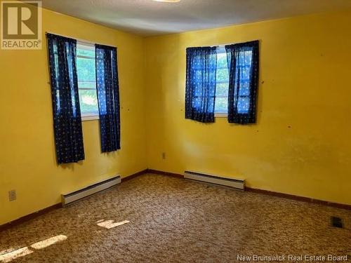 7 Decourcey Lake Road, Picadilly, NB - Indoor Photo Showing Other Room