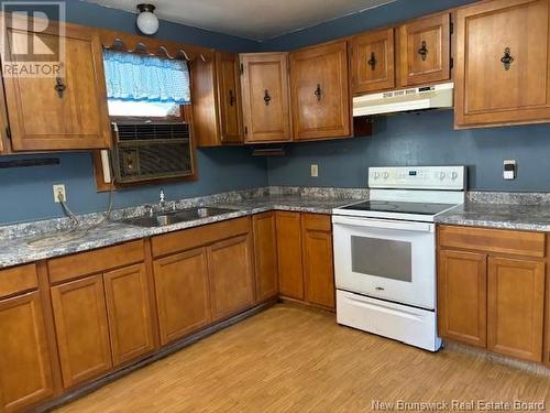 7 Decourcey Lake Road, Picadilly, NB - Indoor Photo Showing Kitchen With Double Sink