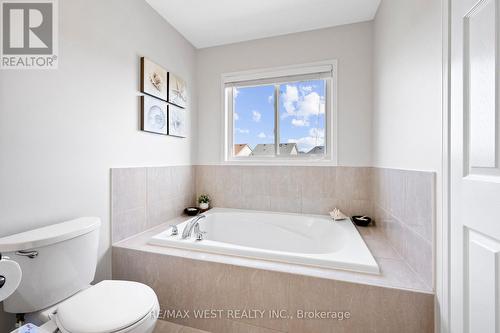 112 Rutherford Road, Bradford West Gwillimbury (Bradford), ON - Indoor Photo Showing Bathroom