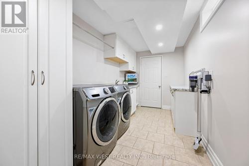 112 Rutherford Road, Bradford West Gwillimbury, ON - Indoor Photo Showing Laundry Room