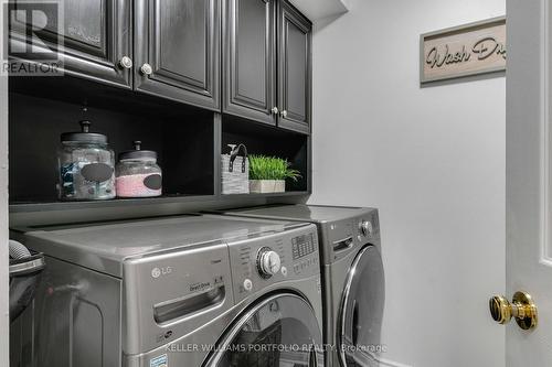 5216 Champlain Trail, Mississauga, ON - Indoor Photo Showing Laundry Room