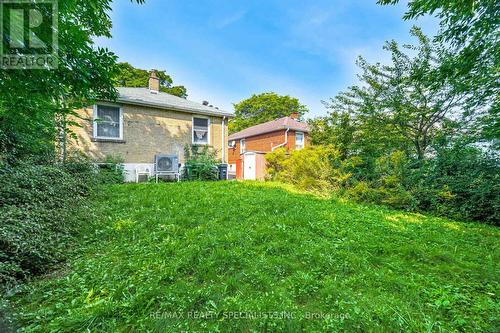 29 Cedarcrest Drive, Toronto (Kingsway South), ON - Outdoor