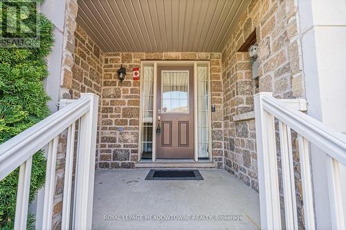 102 Cedarbrook Road, Brampton (Sandringham-Wellington), ON - Outdoor