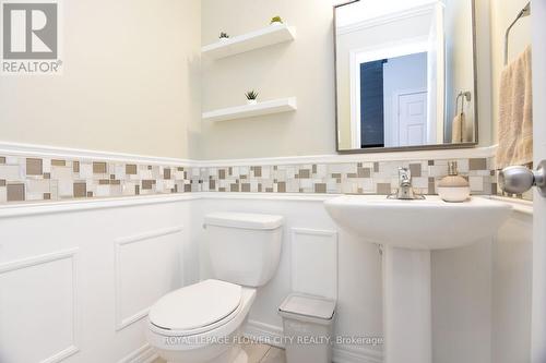 80 Rockman Crescent, Brampton (Northwest Brampton), ON - Indoor Photo Showing Bathroom