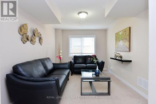 80 Rockman Crescent, Brampton (Northwest Brampton), ON - Indoor Photo Showing Living Room