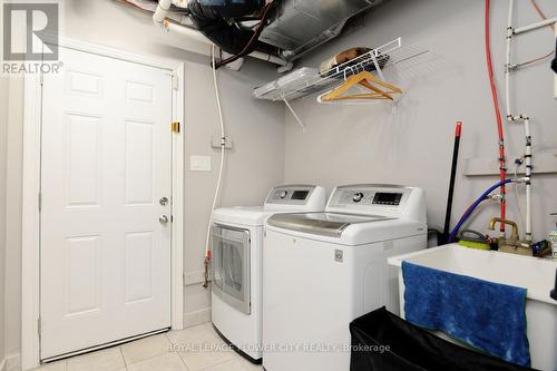 80 Rockman Crescent, Brampton (Northwest Brampton), ON - Indoor Photo Showing Laundry Room