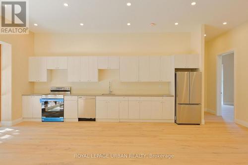 800 Rye Road, South River, ON - Indoor Photo Showing Kitchen