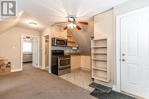 5427 Ravenshoe Road, East Gwillimbury, ON - Indoor Photo Showing Other Room